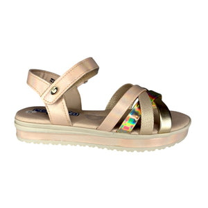 Sandalia para Niña – Dorado y Nude con Detalle Iridiscente | Marca Coqueta