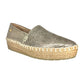 10703 Isabel oro inglés / Alpargata dorada tipo slip-on con plataforma de yute