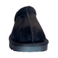 144447 XTI Pantufla negra tipo clog con interior afelpado