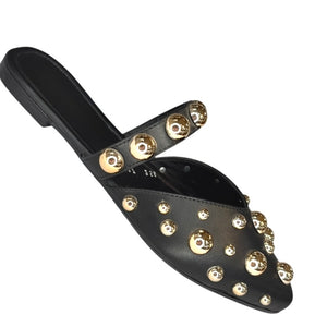🖤 258 yaqui negro – Mules Negros con Apliques Metálicos