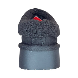 144447 XTI Pantufla negra tipo clog con interior afelpado